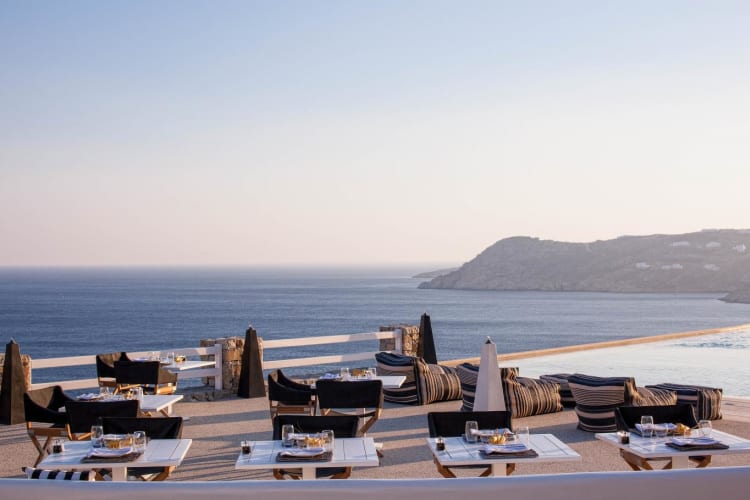 Infinity Pool Bar and Restaurant